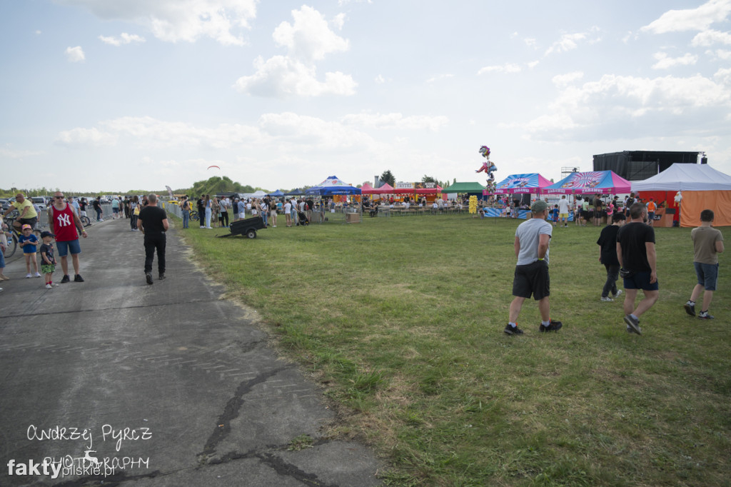Air Moto Show w Pile