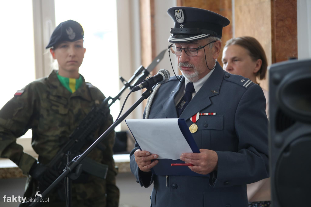 Odsłonięcie tablicy upamiętniającej ofiary katastrofy kolejowej
