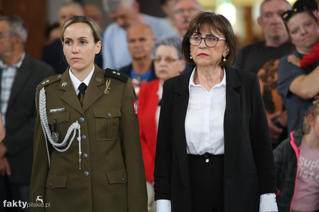 Odsłonięcie tablicy upamiętniającej ofiary katastrofy kolejowej