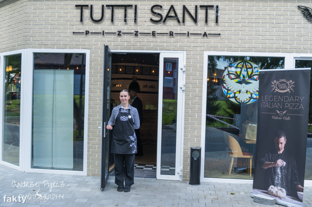 Lunch w Tutti Santi w Pile