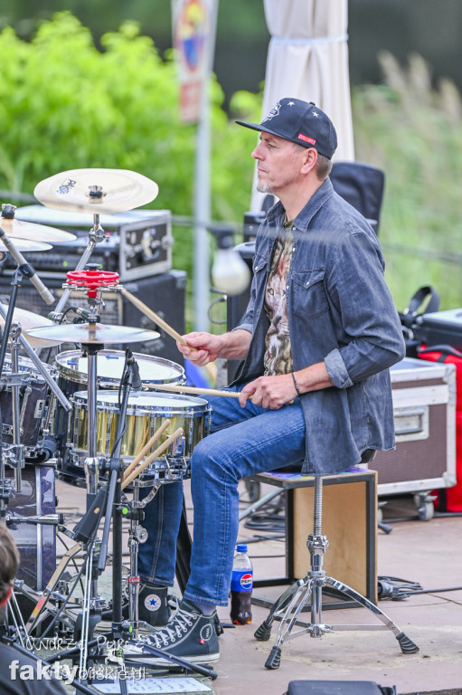  Alex Dolgov Trio u Wyspiarza