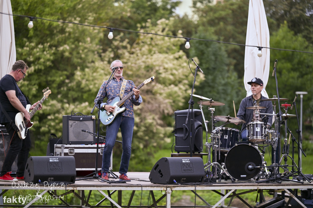  Alex Dolgov Trio u Wyspiarza