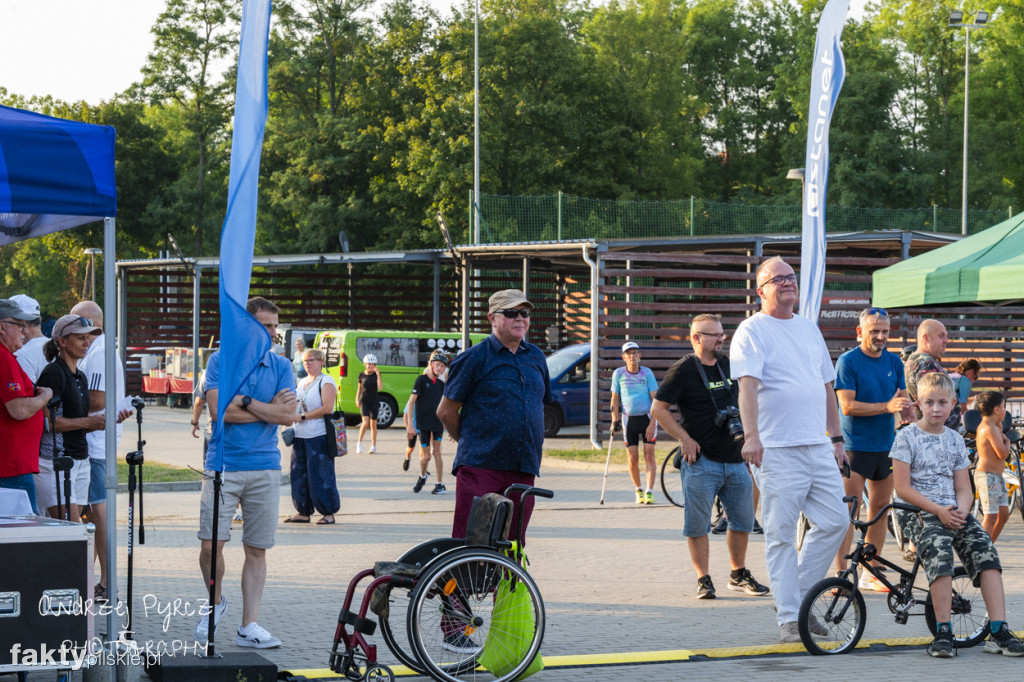 Amatorski Wieczorny Mityng Lekkoatletyczny