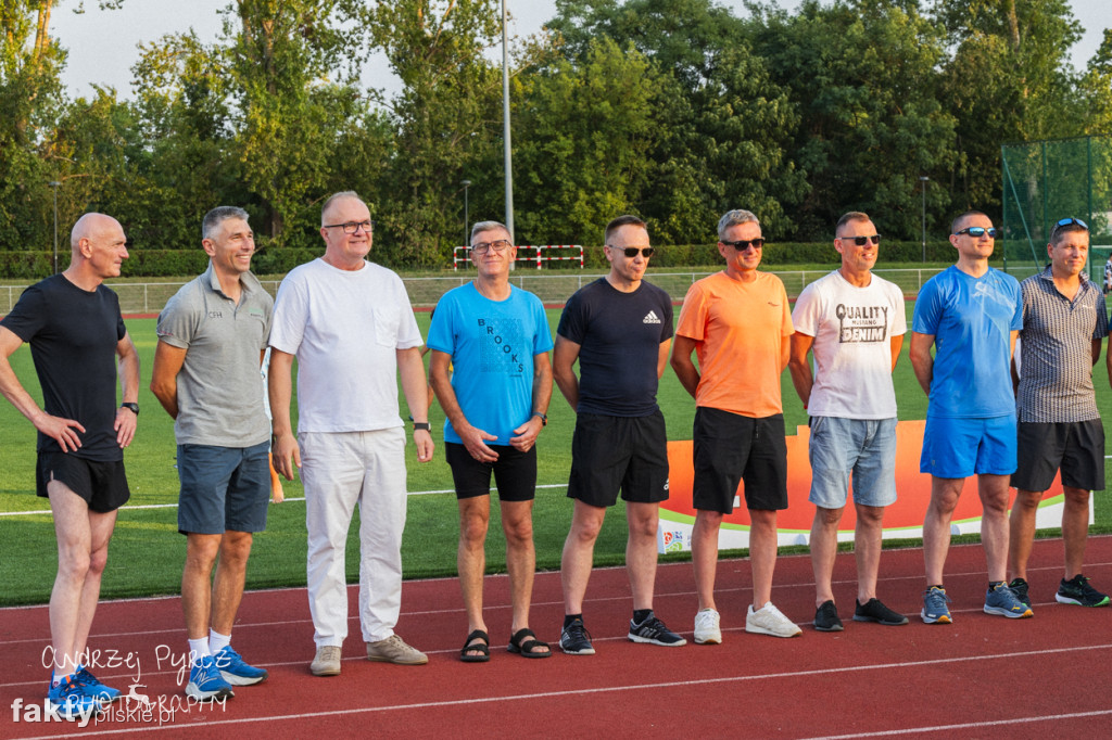 Amatorski Wieczorny Mityng Lekkoatletyczny