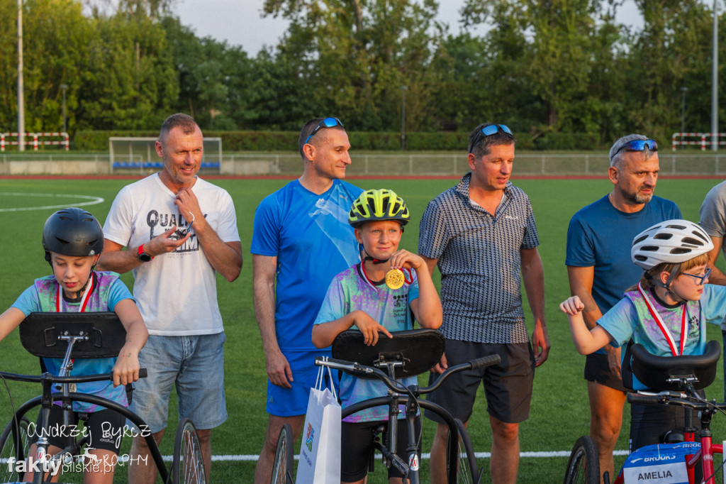 Amatorski Wieczorny Mityng Lekkoatletyczny