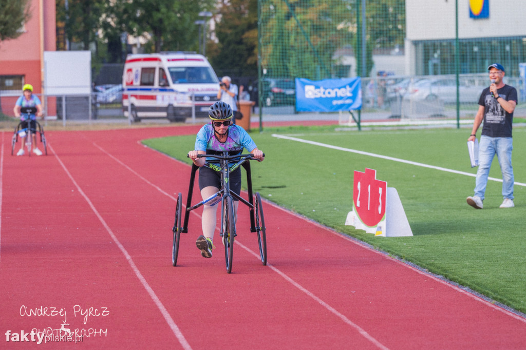 Amatorski Wieczorny Mityng Lekkoatletyczny