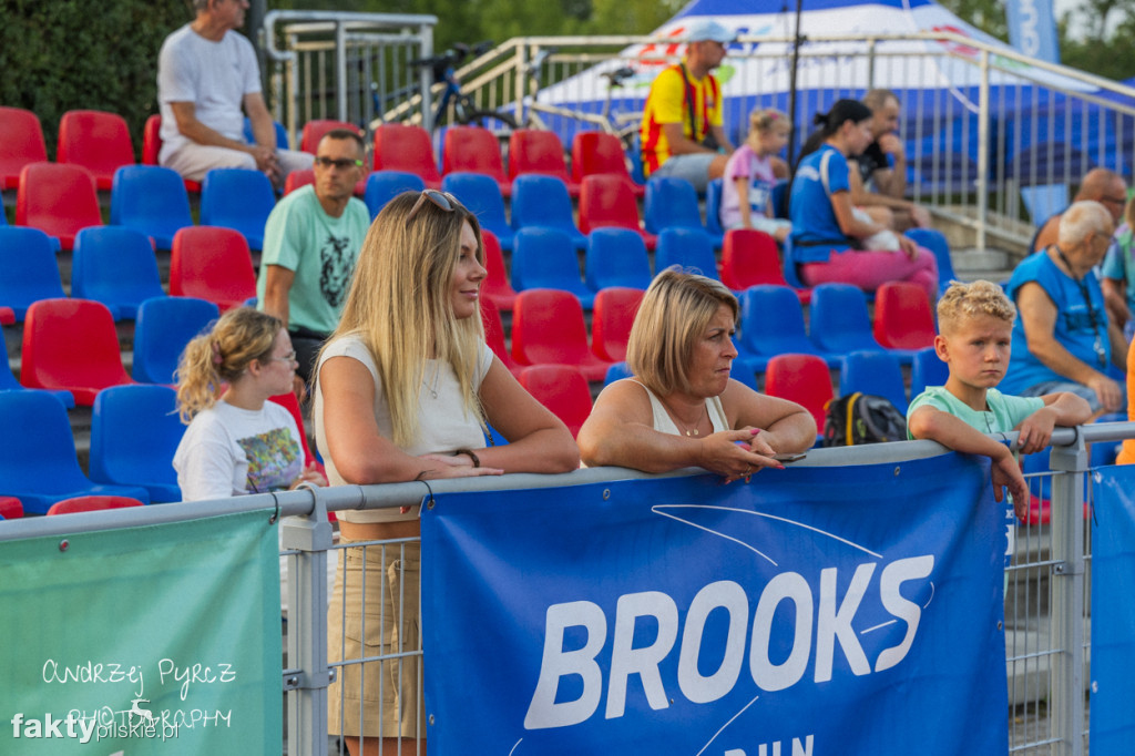 Amatorski Wieczorny Mityng Lekkoatletyczny