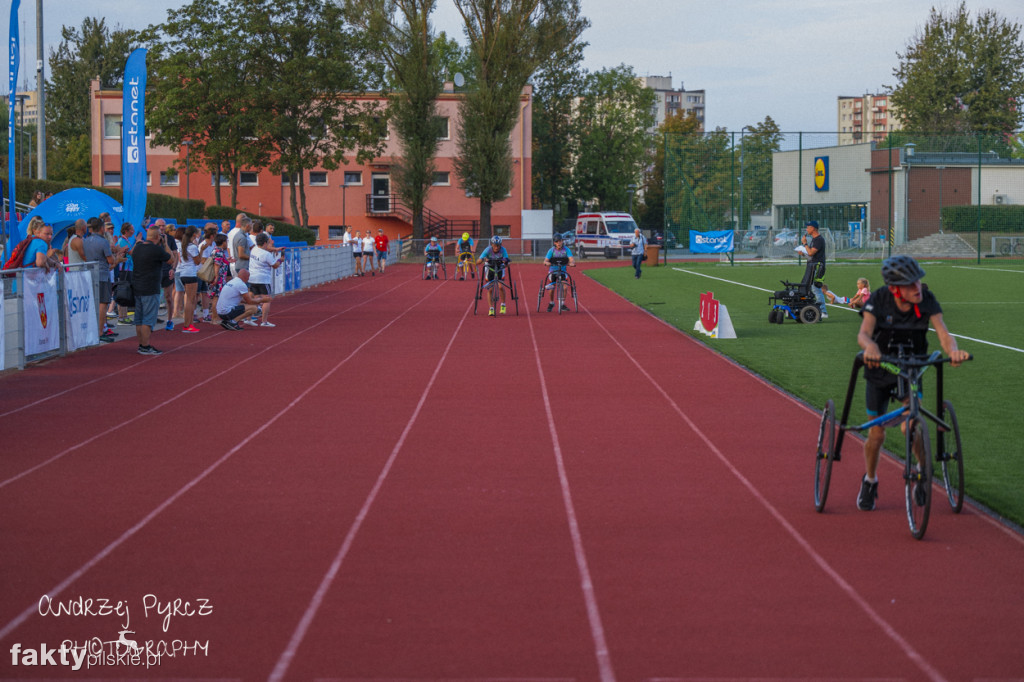 Amatorski Wieczorny Mityng Lekkoatletyczny