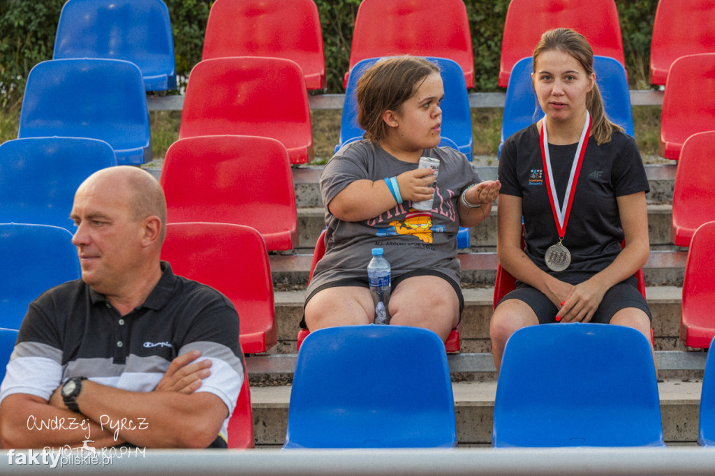 Amatorski Wieczorny Mityng Lekkoatletyczny