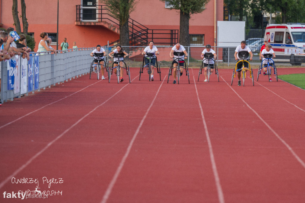 Amatorski Wieczorny Mityng Lekkoatletyczny