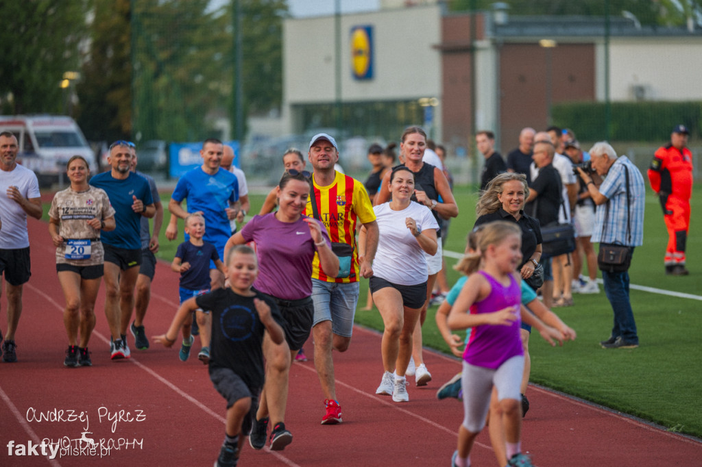 Amatorski Wieczorny Mityng Lekkoatletyczny