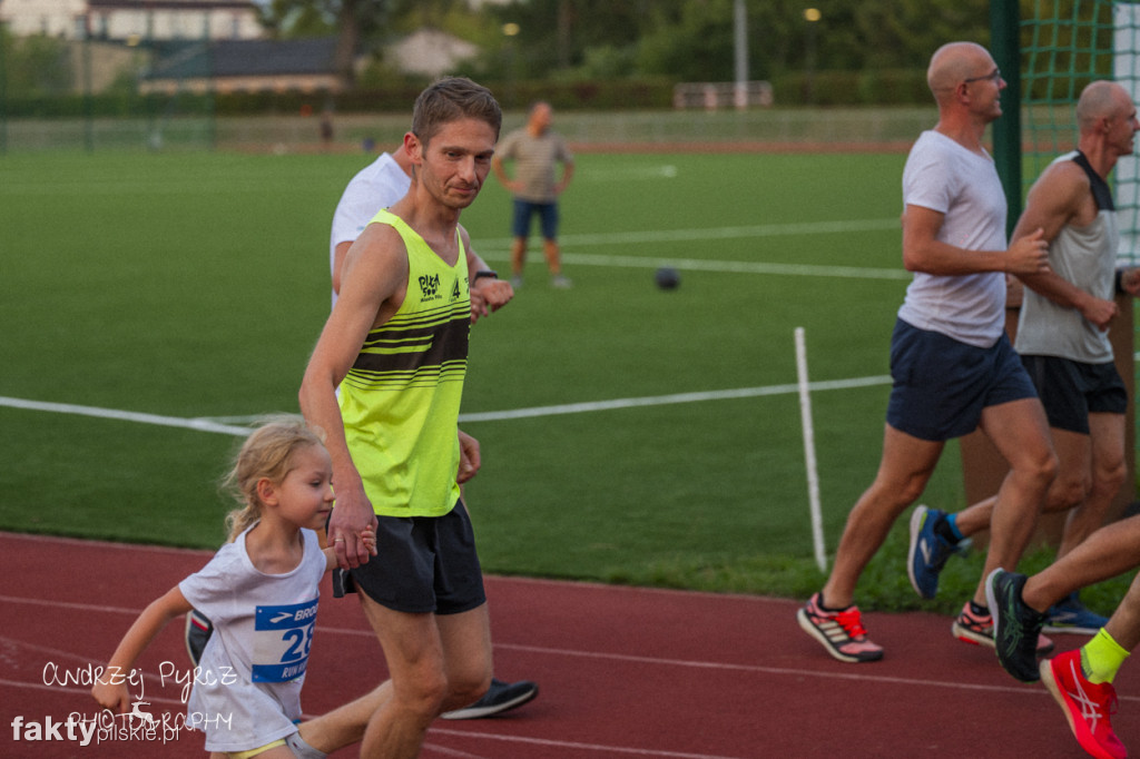 Amatorski Wieczorny Mityng Lekkoatletyczny