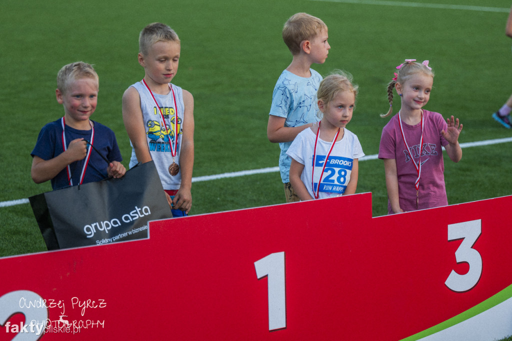 Amatorski Wieczorny Mityng Lekkoatletyczny