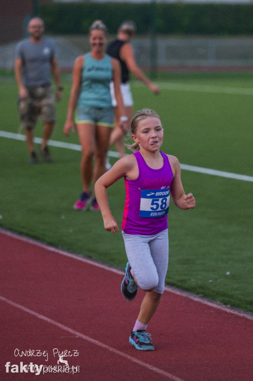 Amatorski Wieczorny Mityng Lekkoatletyczny