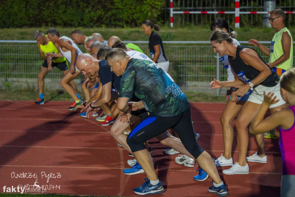 Amatorski Wieczorny Mityng Lekkoatletyczny