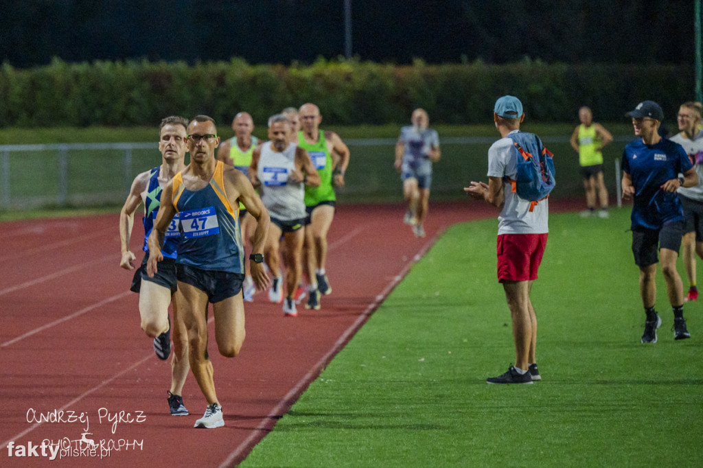 Amatorski Wieczorny Mityng Lekkoatletyczny