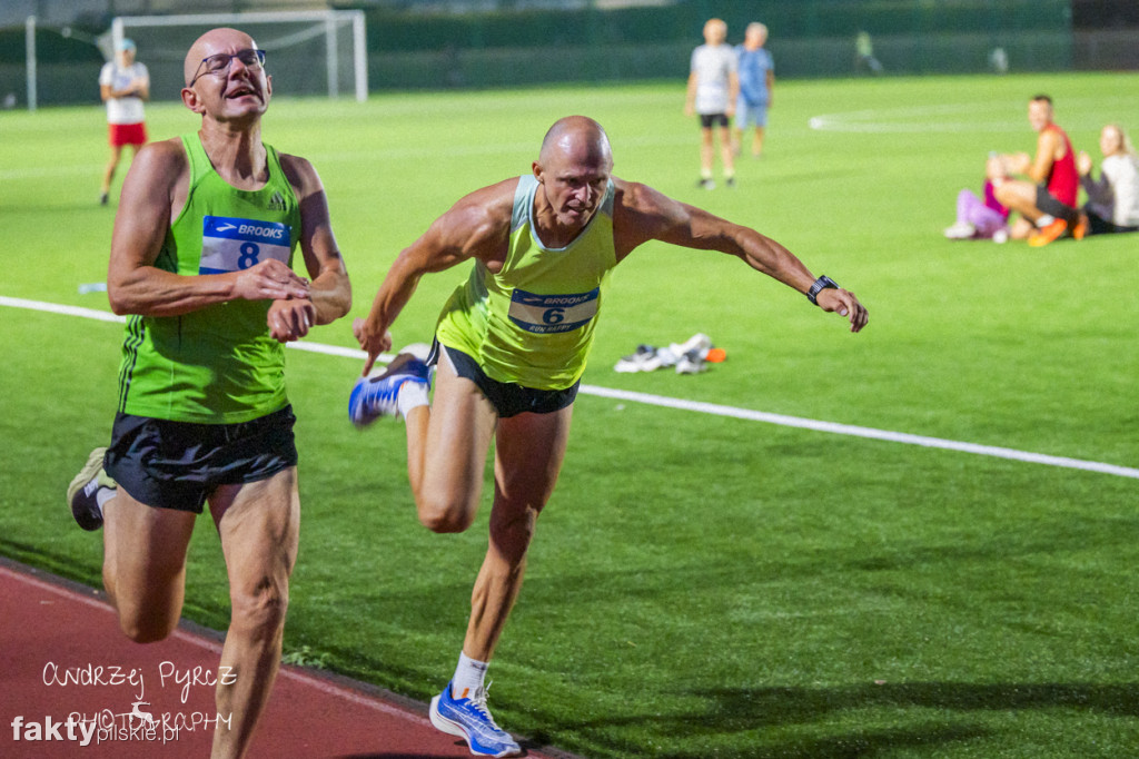 Amatorski Wieczorny Mityng Lekkoatletyczny