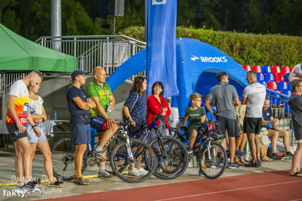 Amatorski Wieczorny Mityng Lekkoatletyczny