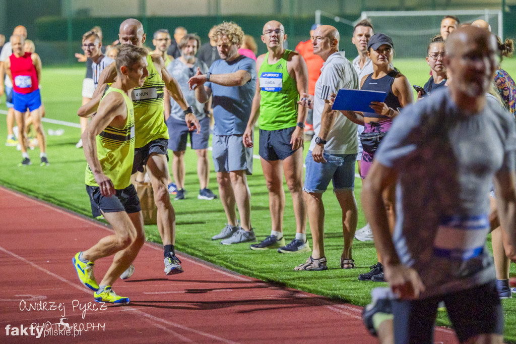 Amatorski Wieczorny Mityng Lekkoatletyczny