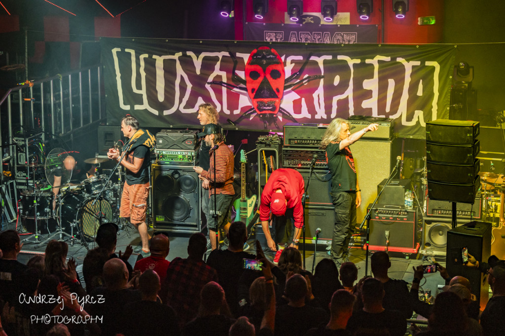 Koncert Luxtorpeda, Flapjack i Black Star