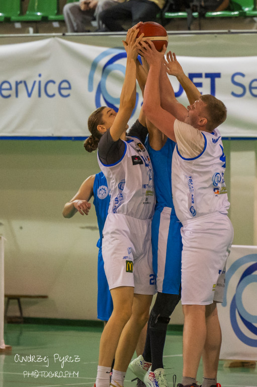 Mecz Jet Service Basket Piła vs AZS Politechnika Poznań