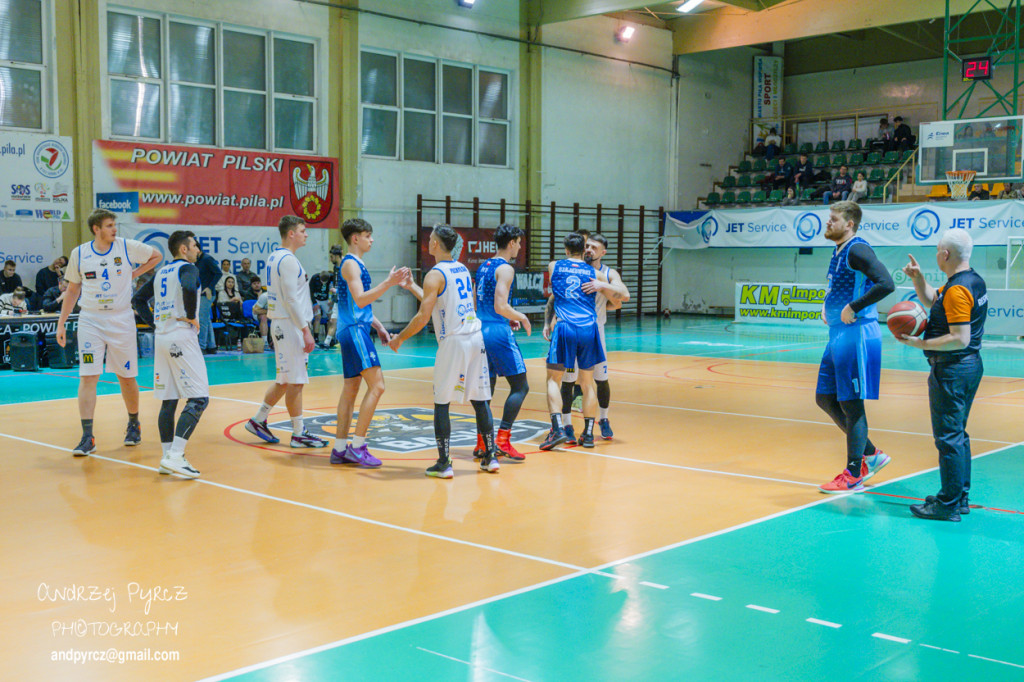 JET Service Basket Piła vs Basket Team Suchy Las