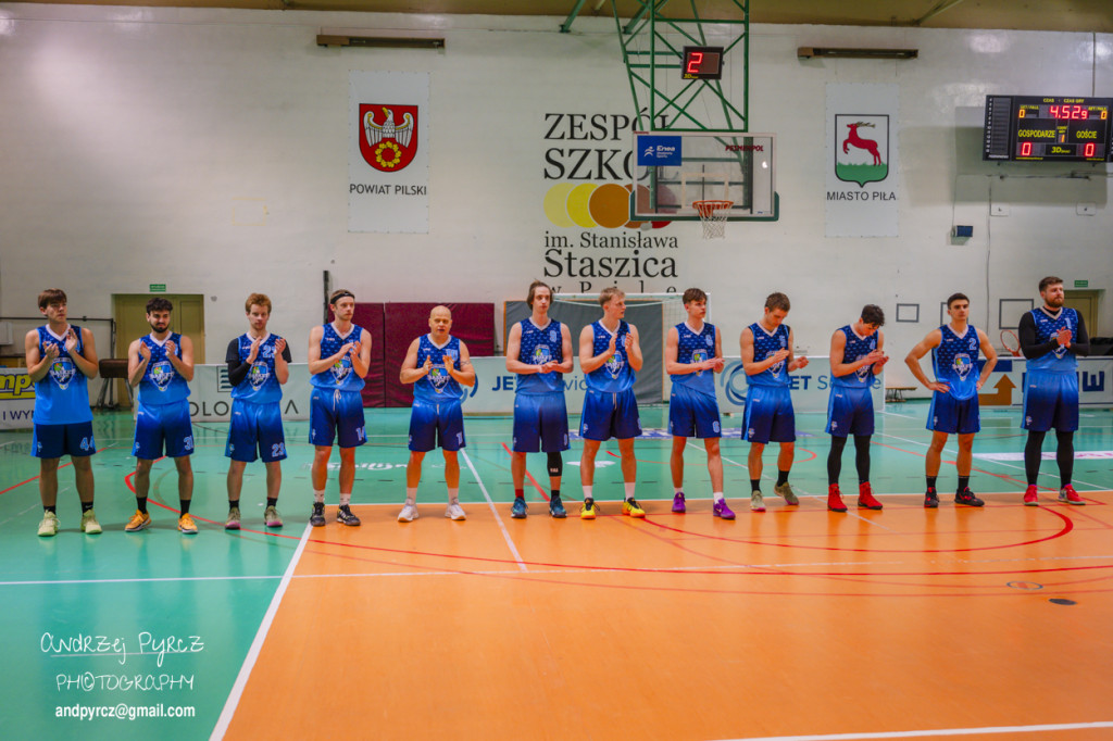 JET Service Basket Piła vs Basket Team Suchy Las