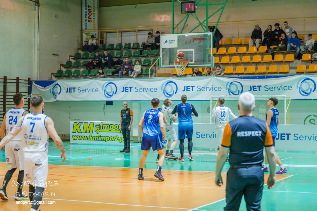 JET Service Basket Piła vs Basket Team Suchy Las