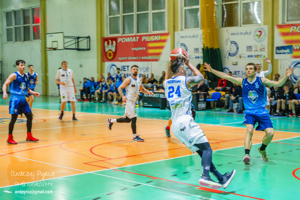 JET Service Basket Piła vs Basket Team Suchy Las