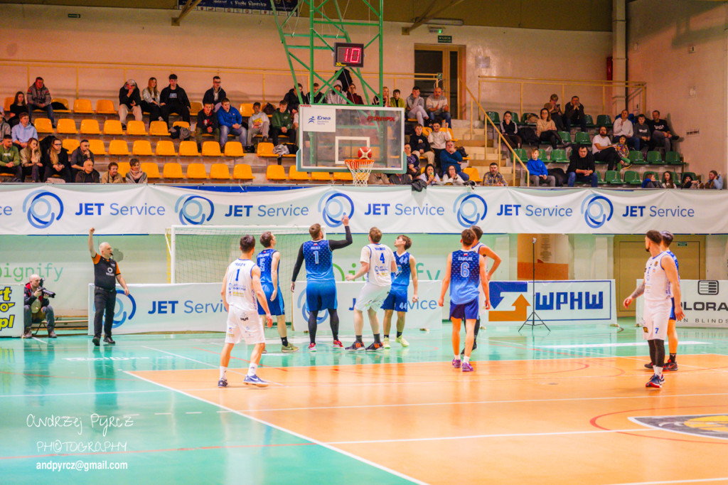 JET Service Basket Piła vs Basket Team Suchy Las