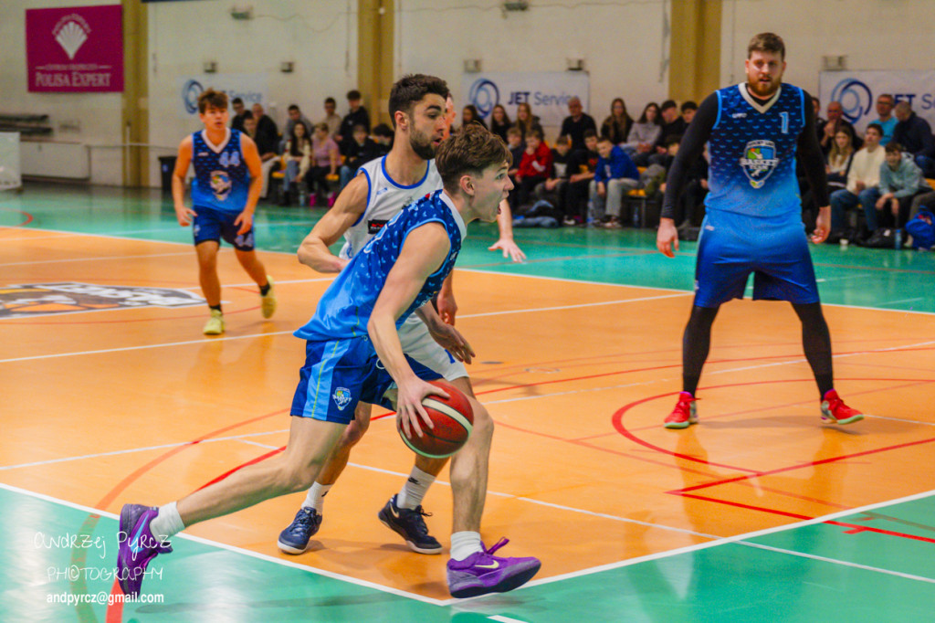 JET Service Basket Piła vs Basket Team Suchy Las