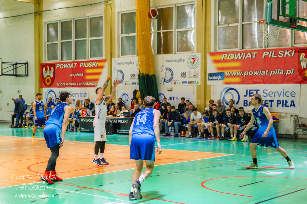 JET Service Basket Piła vs Basket Team Suchy Las