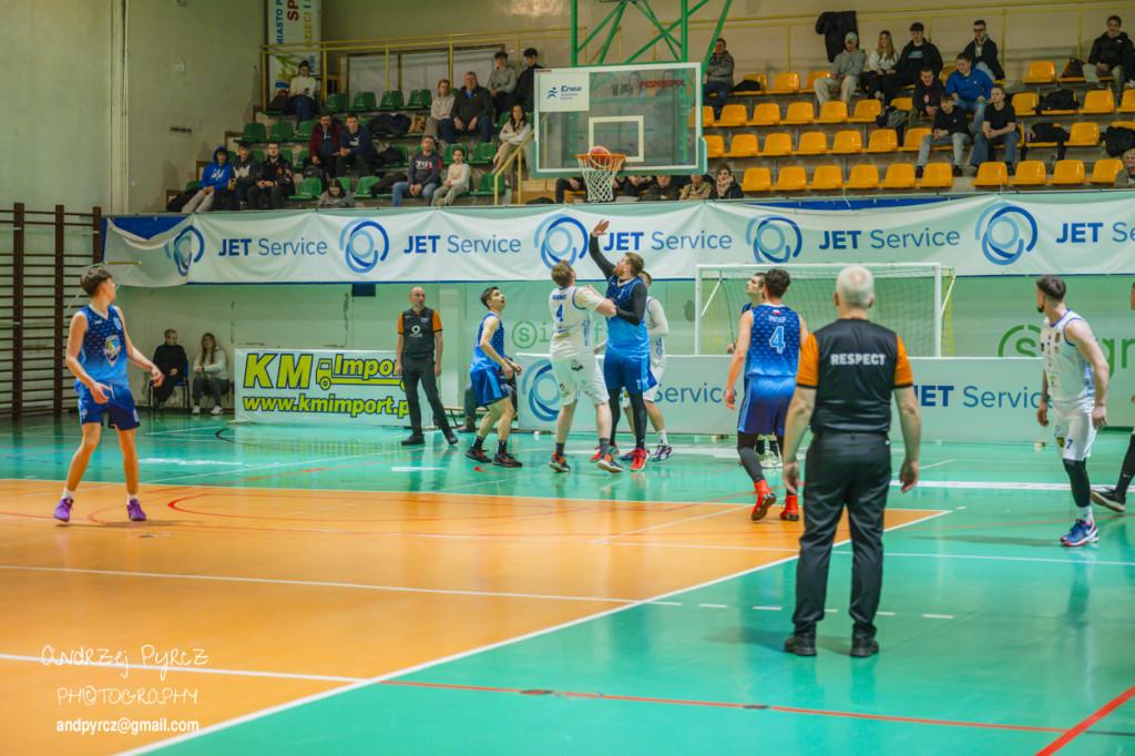 JET Service Basket Piła vs Basket Team Suchy Las