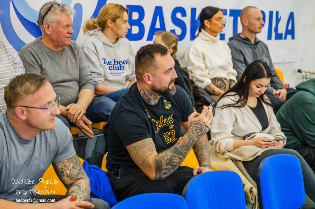 JET Service Basket Piła vs Basket Team Suchy Las