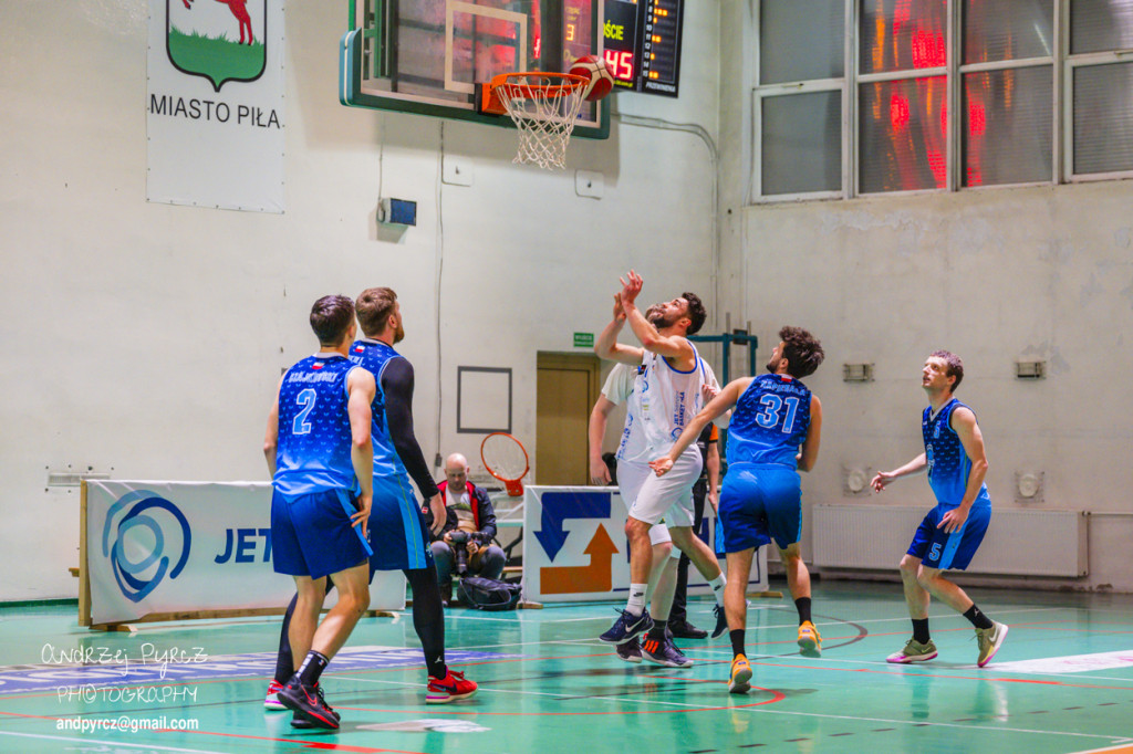 JET Service Basket Piła vs Basket Team Suchy Las