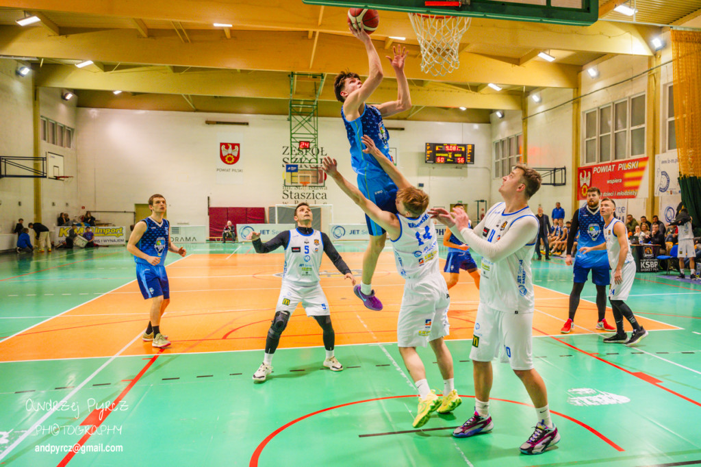 JET Service Basket Piła vs Basket Team Suchy Las