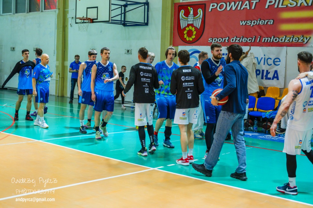 JET Service Basket Piła vs Basket Team Suchy Las