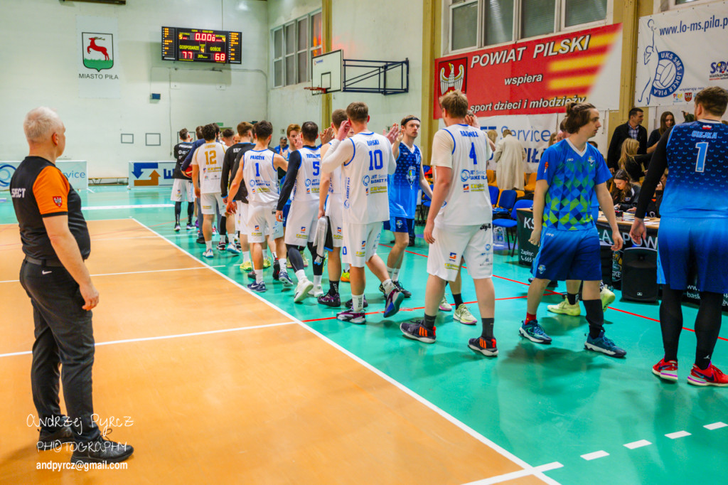 JET Service Basket Piła vs Basket Team Suchy Las