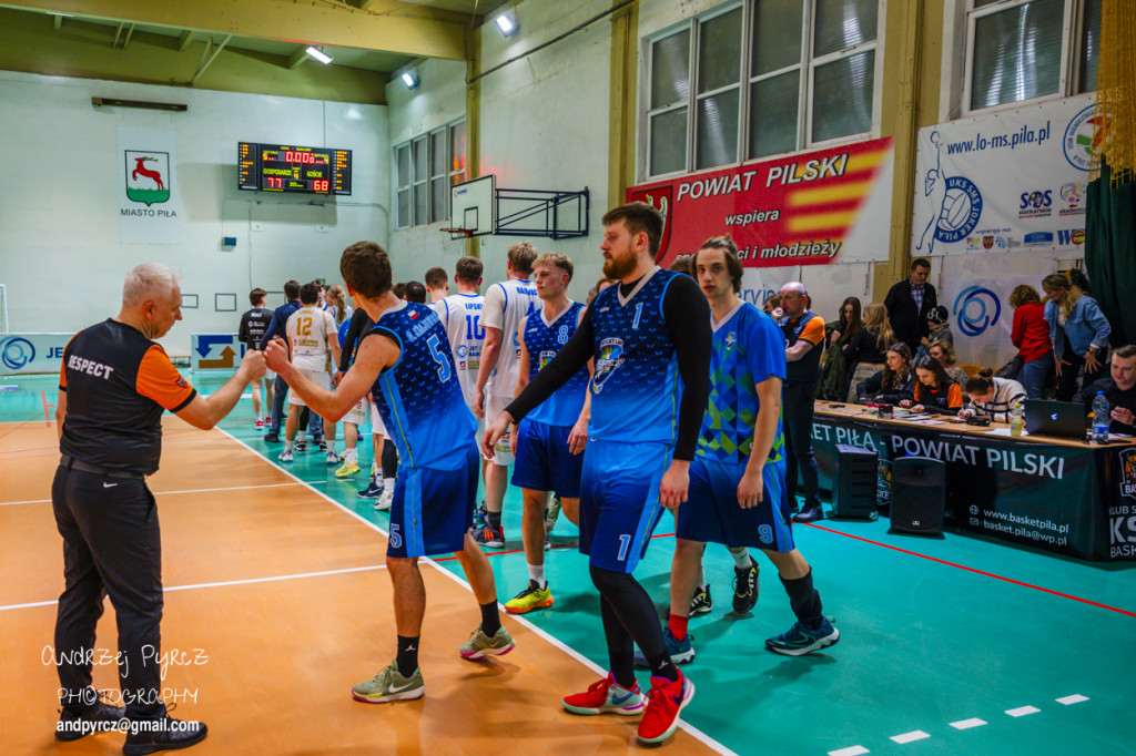 JET Service Basket Piła vs Basket Team Suchy Las