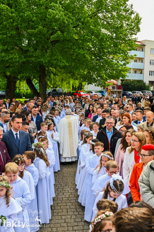 Pierwsza Komunia na Górnym