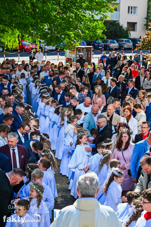 Pierwsza Komunia na Górnym