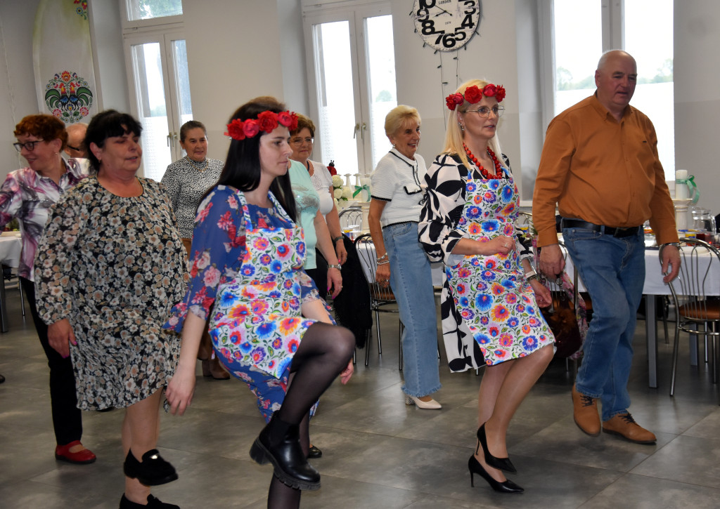 Stróżewice: Danie wspólnych chwil