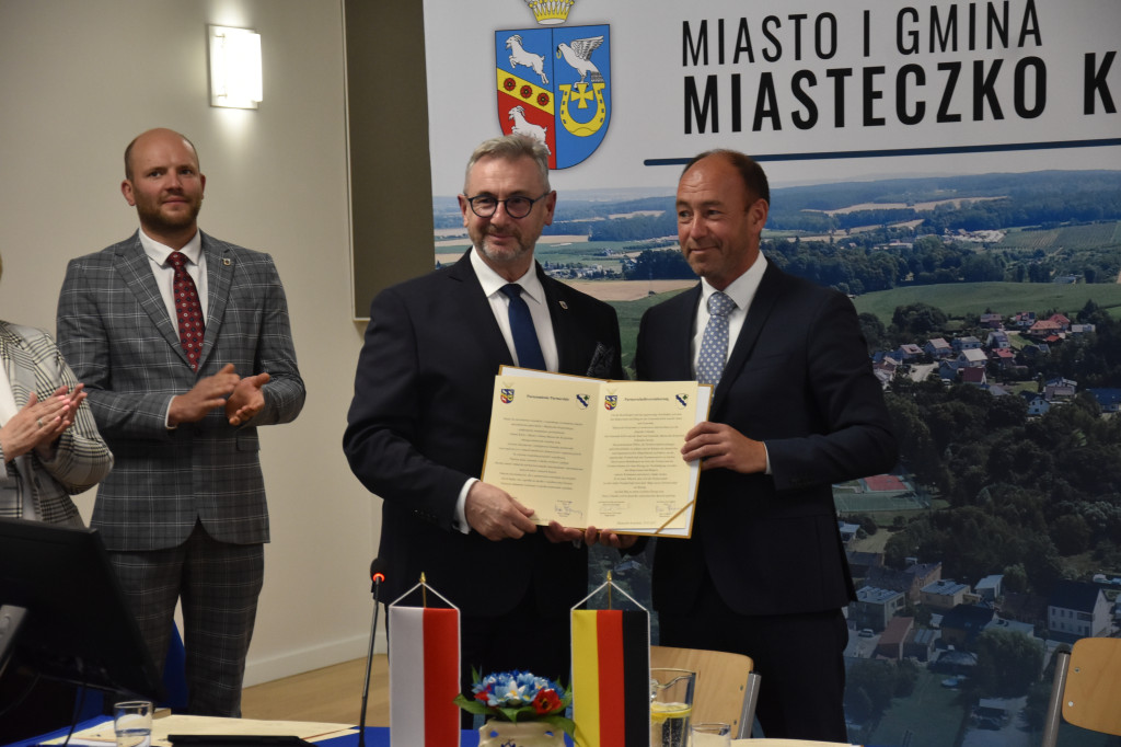 Podpisanie partnerstwa gminy Miasteczko Krajeńskiego i Körle