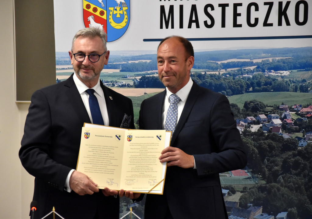 Podpisanie partnerstwa gminy Miasteczko Krajeńskiego i Körle