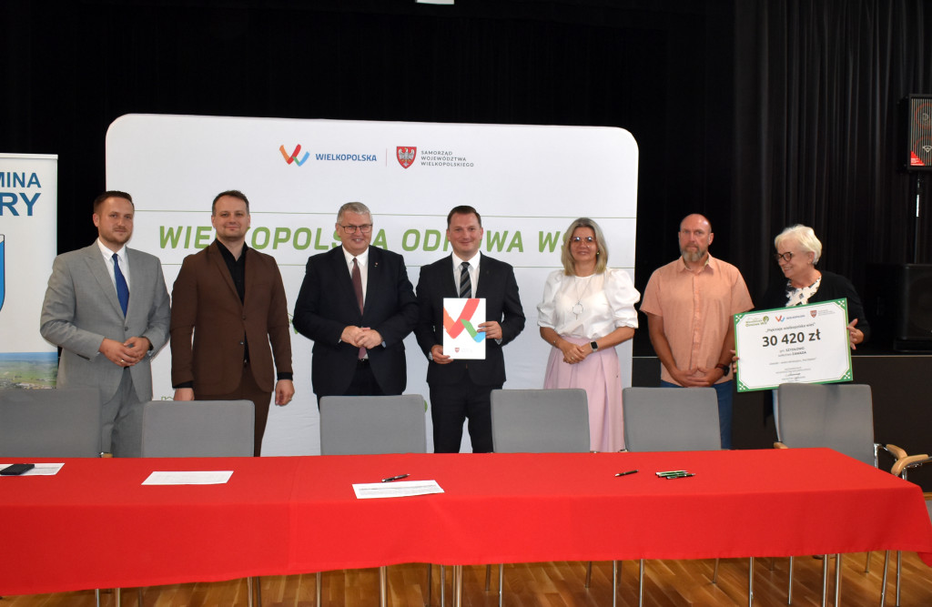 Pięknieje Wielkopolska Wieś 2025 - podpisanie umów