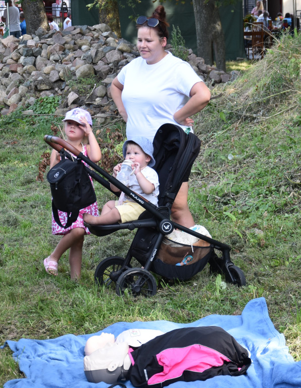 Festyn parafialny w Nietuszkowie