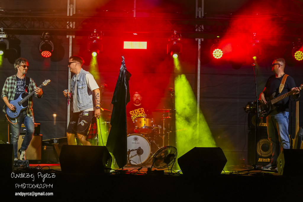 Superuknown Grunge Tribute u Wyspiarza