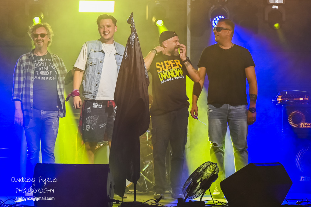 Superuknown Grunge Tribute u Wyspiarza