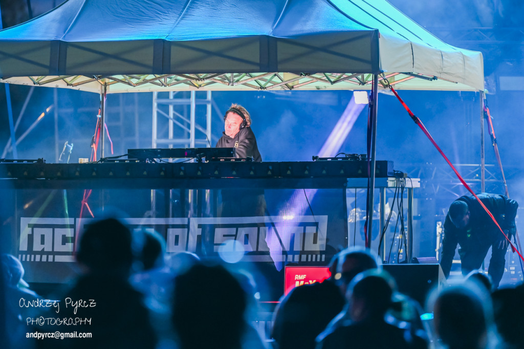 II Factory Of Sound Festival w Pile (1)