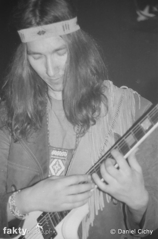 Koncert grupy Ptaaki w kawiarni Natalia w Pile - 1994